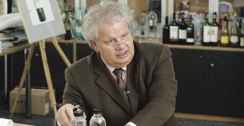 Resize of Jean-Valvis-No-comment.jpg Resize of Jean-Valvis-No-comment.jpg